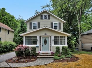 34 S Railroad Ave, Mahwah, NJ 07430