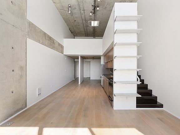 5th image of 855 Folsom St APT 913