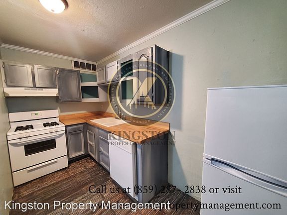 5th image of 550 Smith St #6559576