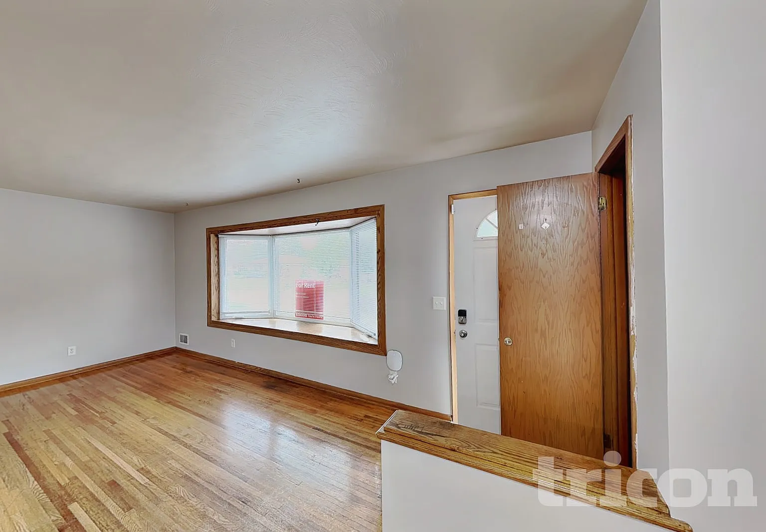 3701 Woodbine Lane N Brooklyn Center MN — Photo 2