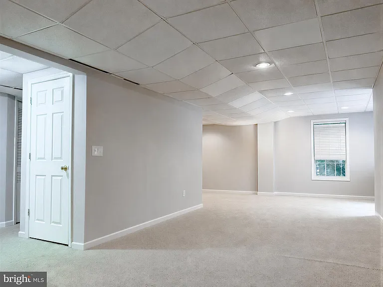 23118 Silverberry Way — Photo 46