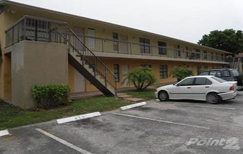 1st image of 5100 Palm Hill Dr APT 209
