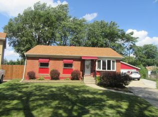 105 Cora Ct, Thornton, IL 60476