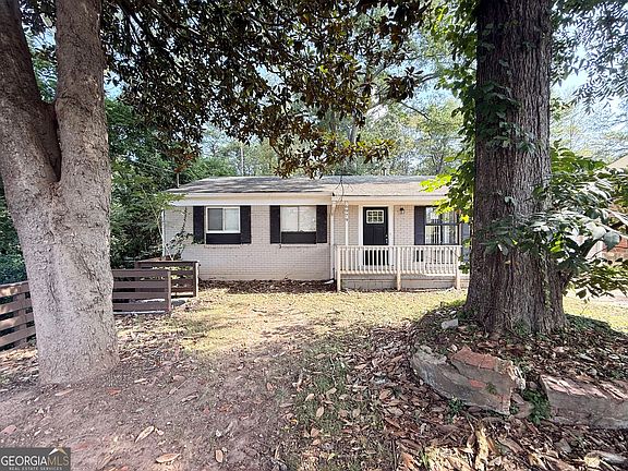 3rd image of 6979 Bruce Cir