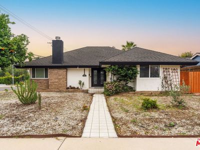 8901 Rubio Ave, North Hills, CA, 91343
