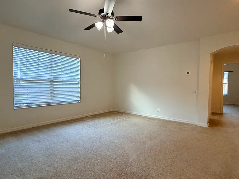 4212 Bismarck Palm Dr — Photo 28