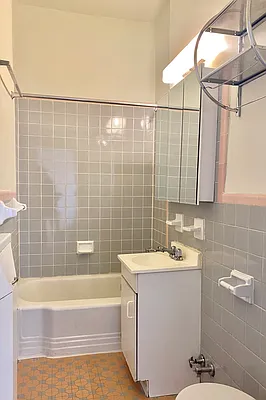 Rented by Compass | media 8