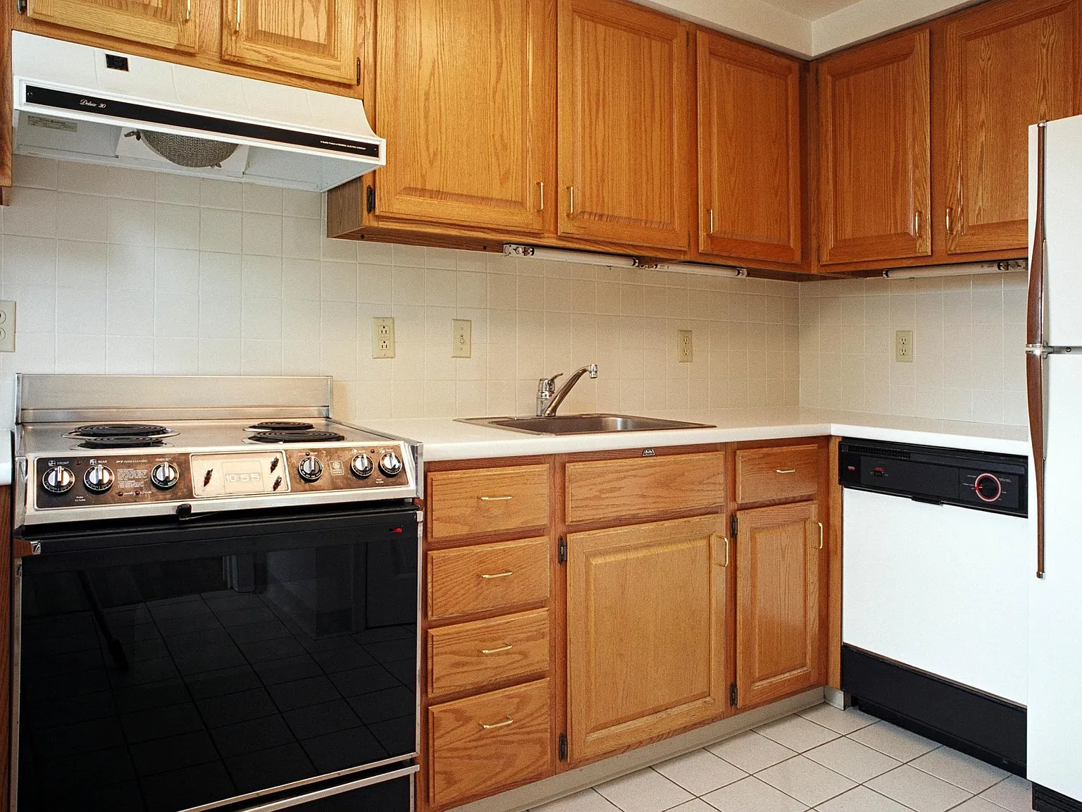 2 bed, 1.5 bath, $2,530 — Photo 4
