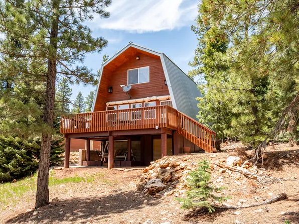 350 E Forest Dr, Duck Creek Village, UT 84762