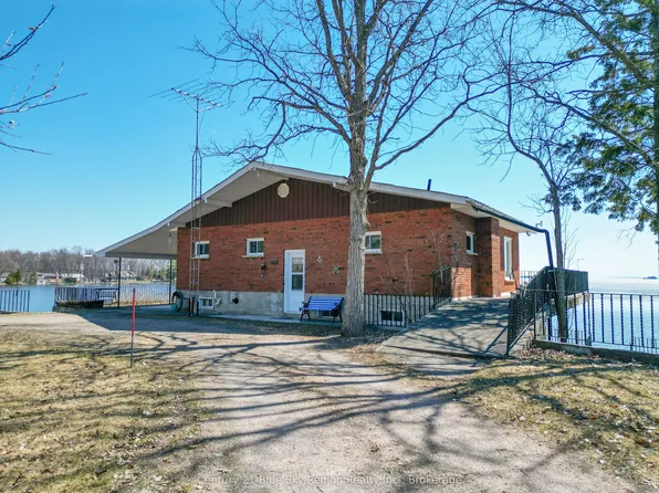 8 Gerard Rd, West Nipissing, ON P0H 1R0