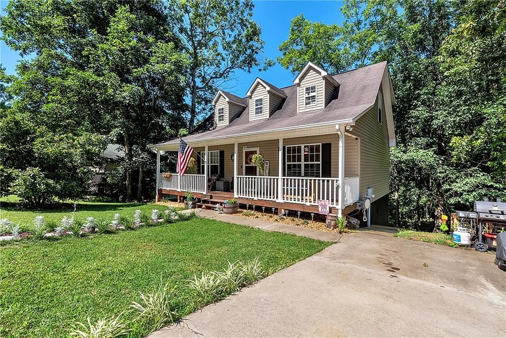 131 Carriage Ln, Clarkesville, GA 30523 MLS 7238739 Zillow