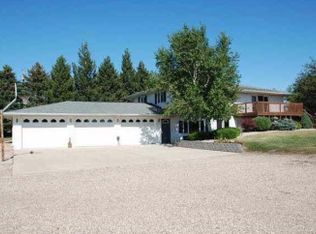 1955 81st St, Avoca, MN 56114