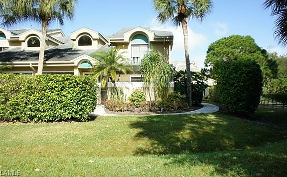 5th image of 71 Emerald Woods Dr APT F8