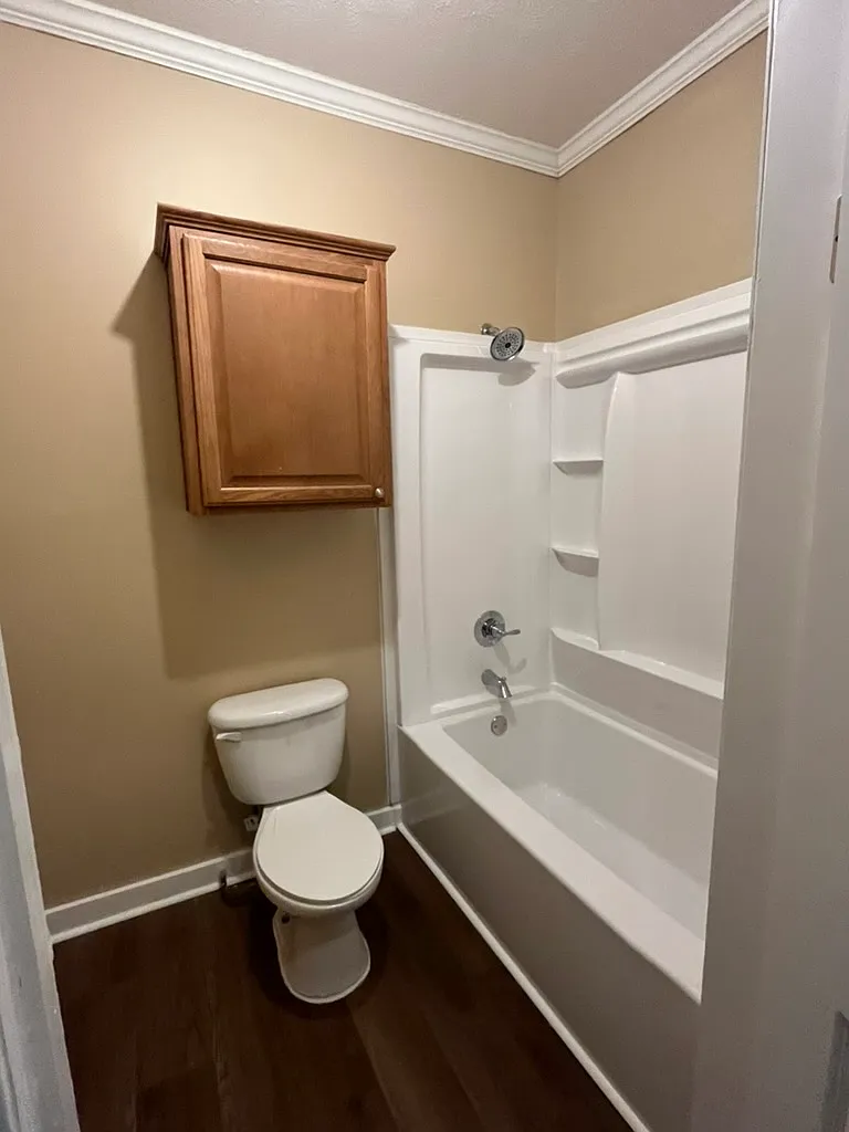 3 bed, 1250 sqft, $1,200 — Photo 4