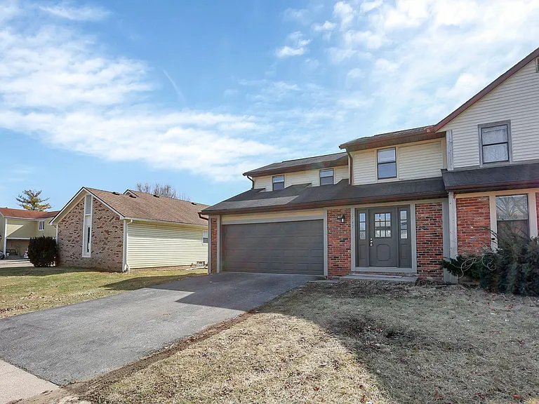 1747 Hightower Dr — Photo 40
