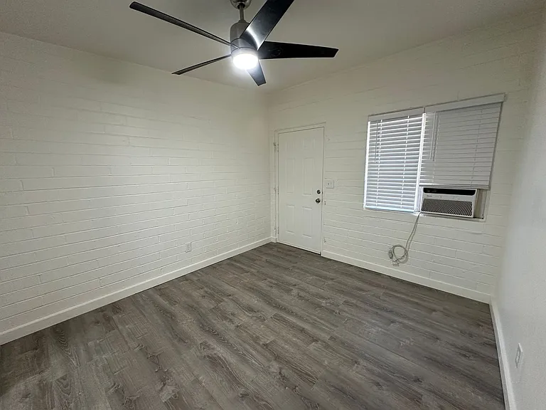 1022 N Palo Verde Blvd — Photo 4