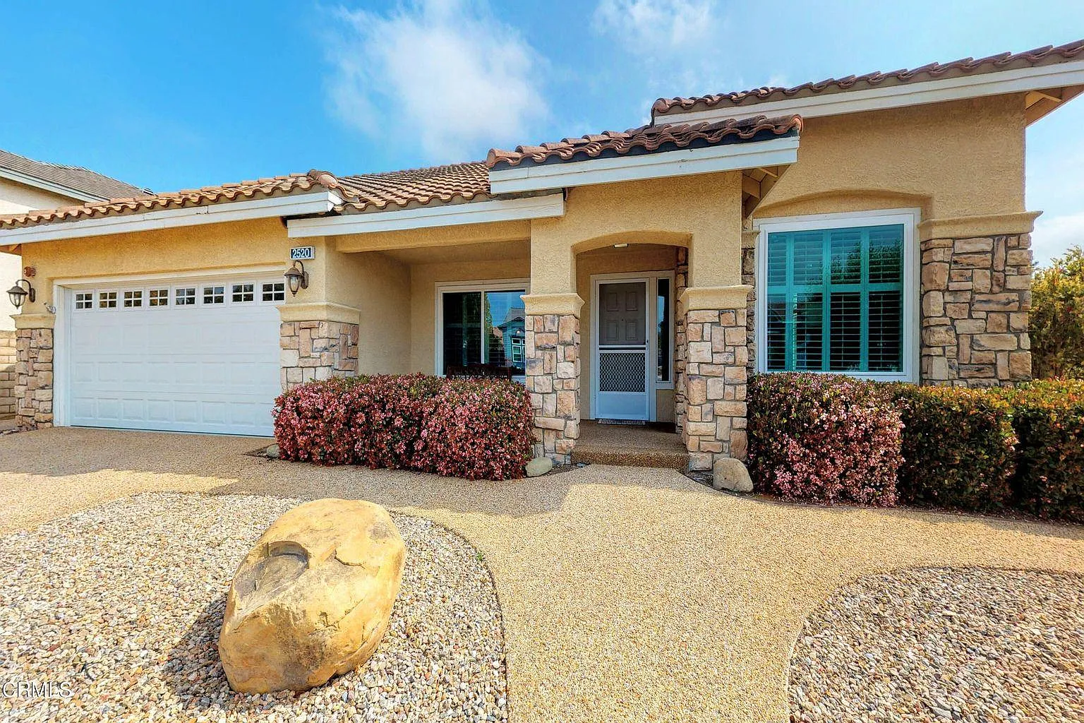 3 bed, 1689 sqft, $4,300 — Photo 1