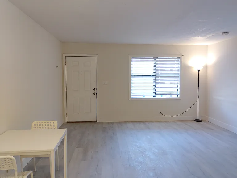 110 Horizon River Dr — Photo 3