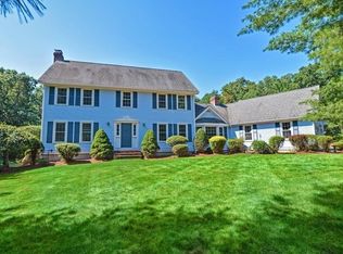 1 Mercer Ln, Franklin, MA 02038