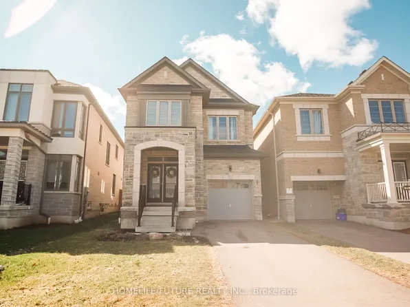 27 Ogston Cres, Whitby, ON L1P 0H3