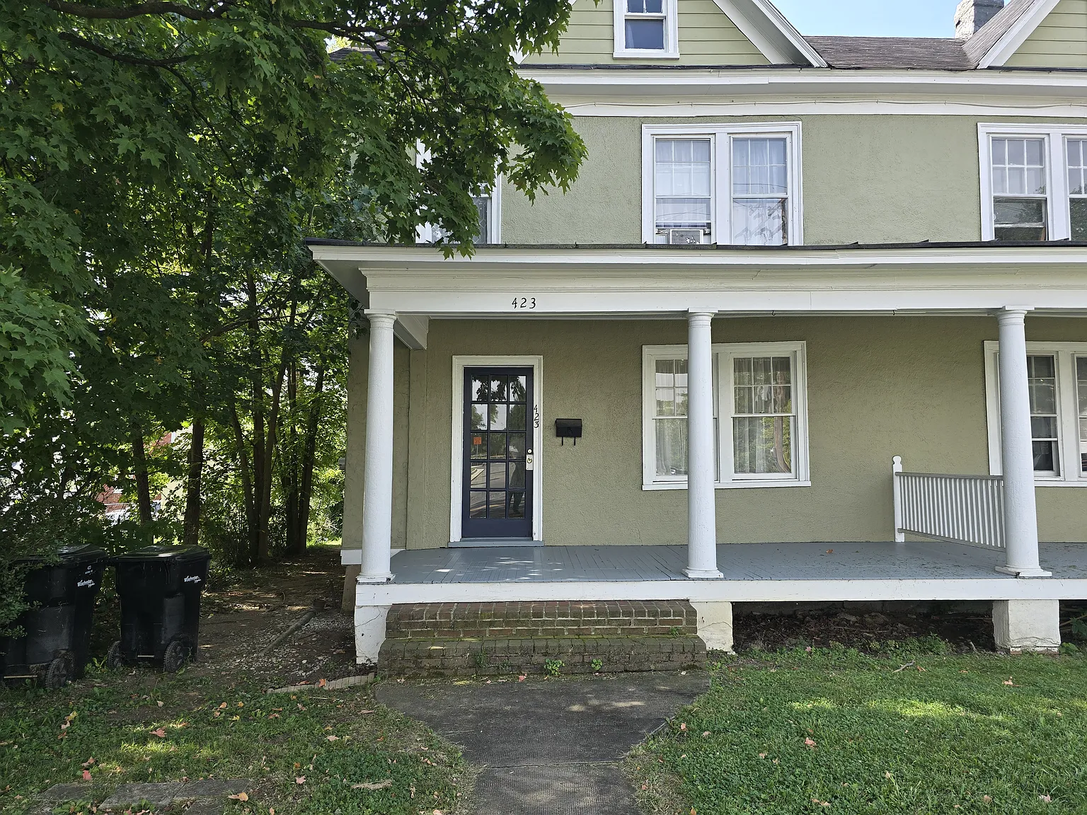 3 bed, 1670 sqft, $1,995 — Photo 1