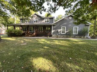 149 Lichen Ln, Cool Ridge, WV 25825