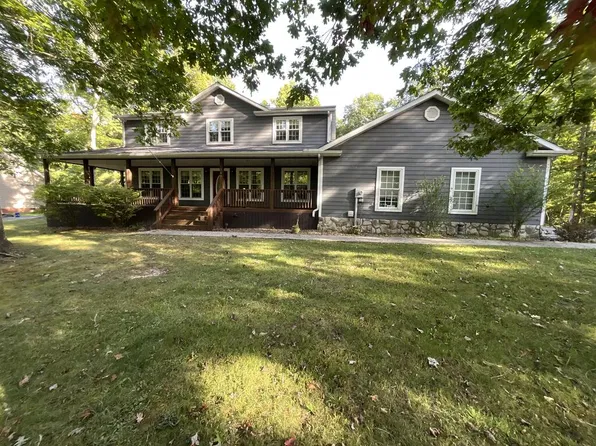 149 Lichen Ln, Cool Ridge, WV 25825
