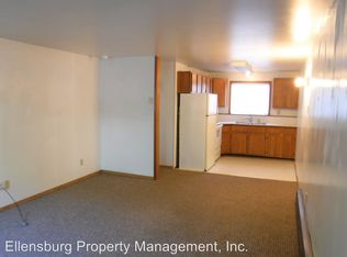 805 N C St APT 1, Ellensburg, WA 98926