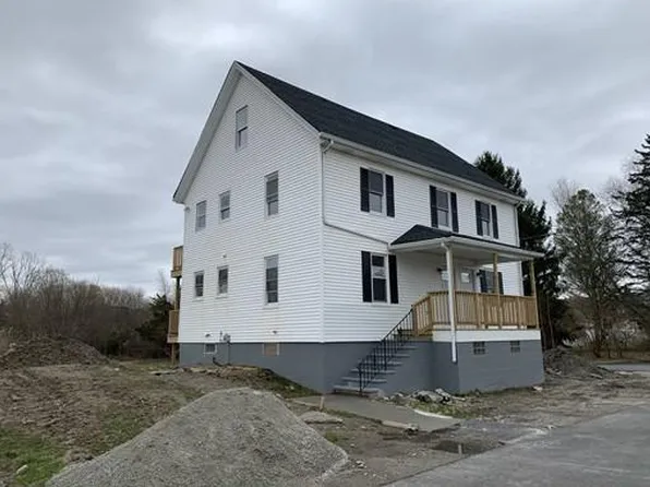56 Frederick St, Fall River, MA 02721