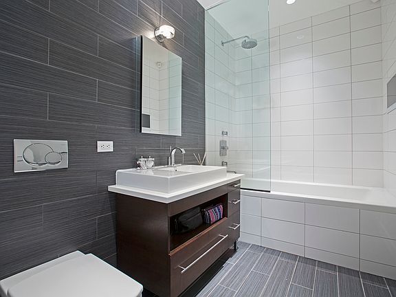 5th image of 650 6th Ave APT 4C