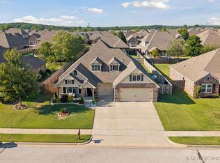 2029 E 133rd Pl S, Bixby, OK 74008