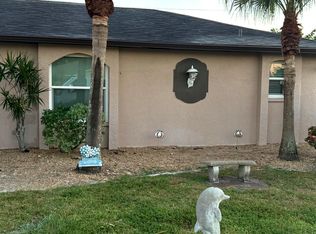912 SE 13th St APT 3, Cape Coral, FL 33990