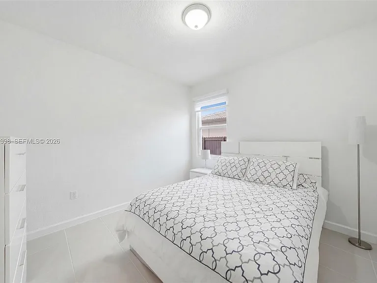 13249 SW 189th Ter — Photo 12