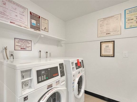 5th image of 3565 Linden Ave Unit 107