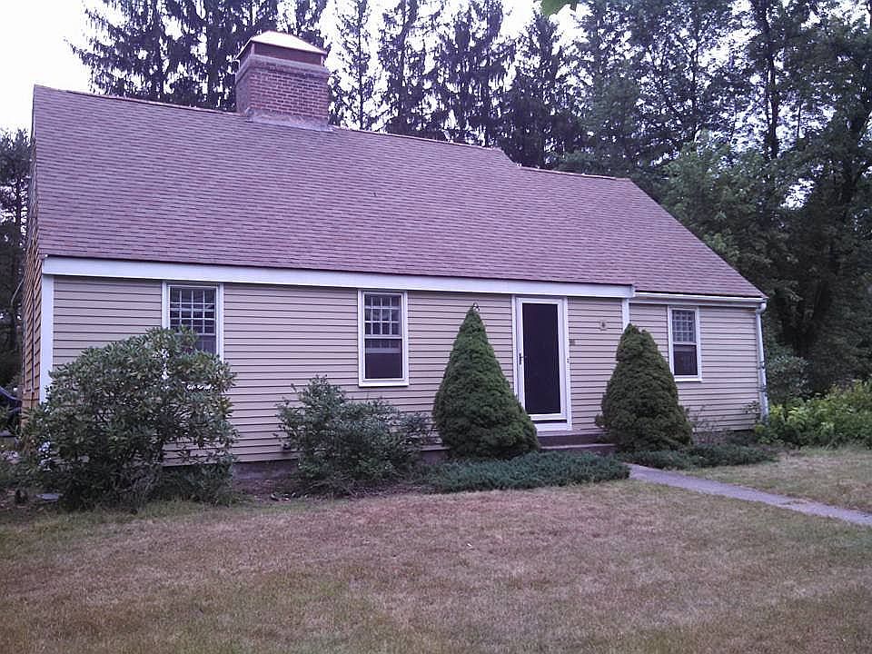 2nd image of 15 Sherwood Dr