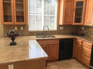 10 Anjou Cir, Sacramento, CA 95835