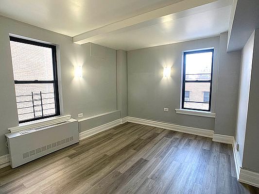 1st image of 240 W 73rd St APT 913