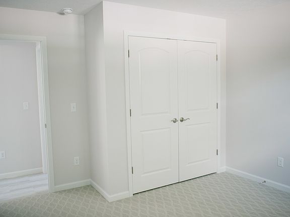 5th image of 1809 Cobblestone Blvd