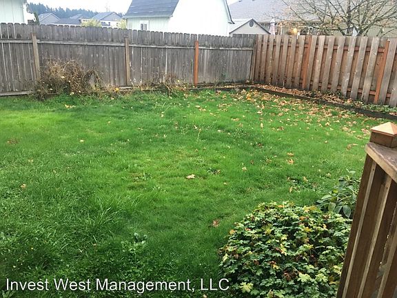 4th image of 16517 NE 80th St