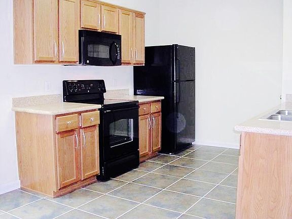 2nd image of 41372 McFarland Dr