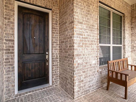 3rd image of 3516 Misty Meadow Ln