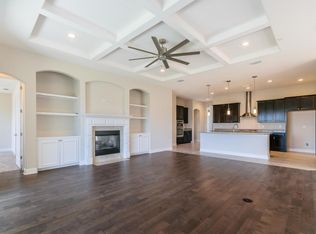 577 Charter Oaks Blvd, Orange Park, FL 32065