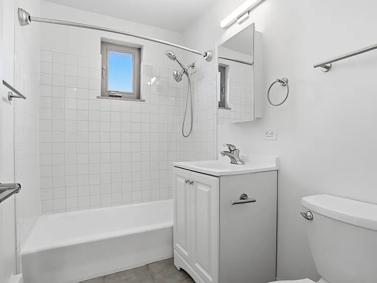 1557 S Ash Street — Photo 37