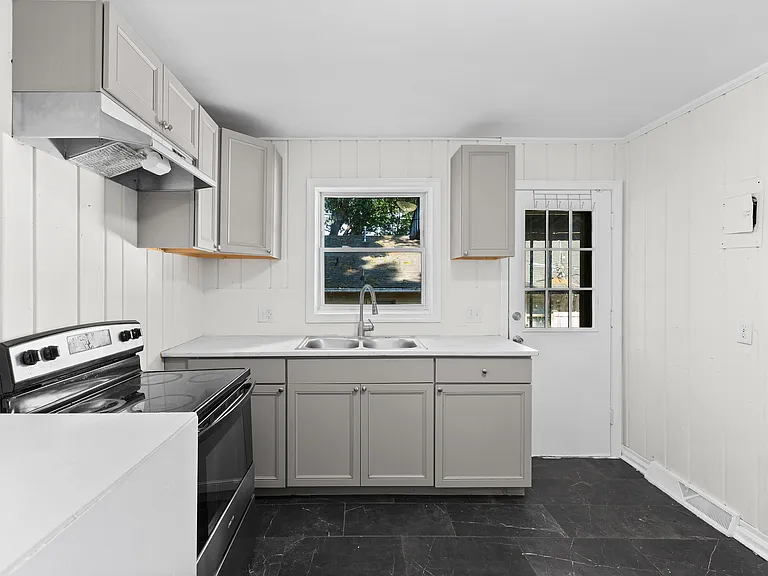 1114 W Academy St #1114 — Photo 4