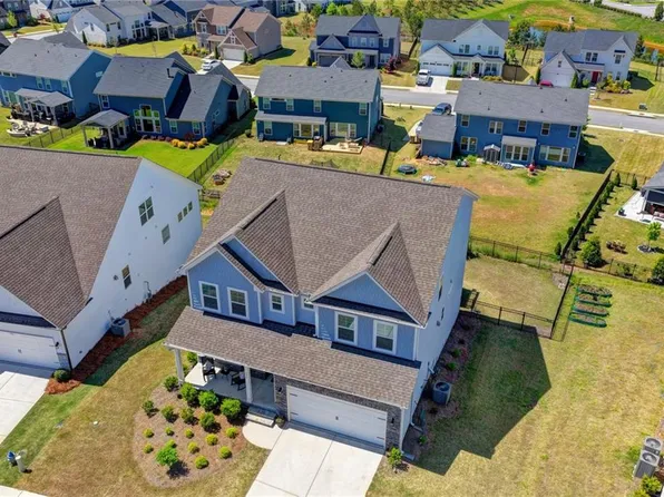 572 Redfish Way, Hoschton, GA 30548