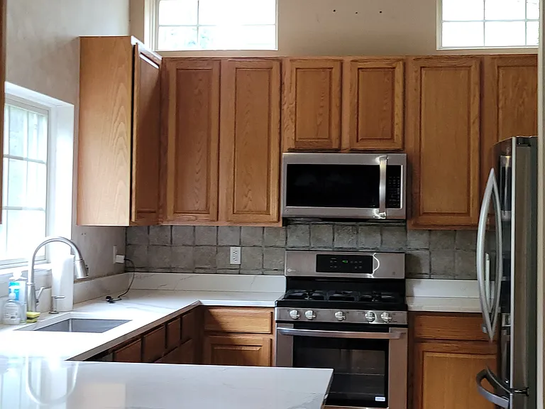 5689 Versailles Ave — Photo 41
