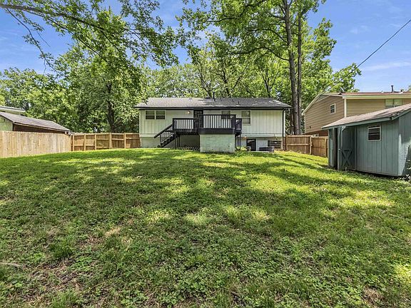 4th image of 3263 Glen Logan Dr