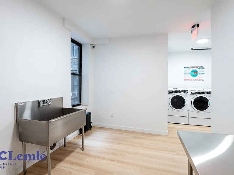 141 E 26th St #6D — Photo 20