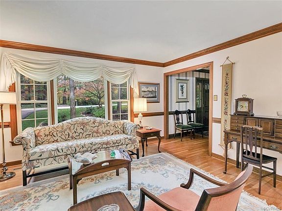 4th image of 11911 Bollingbrook Dr