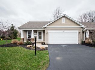 5 Turtlewood Trl, Rochester, NY 14626